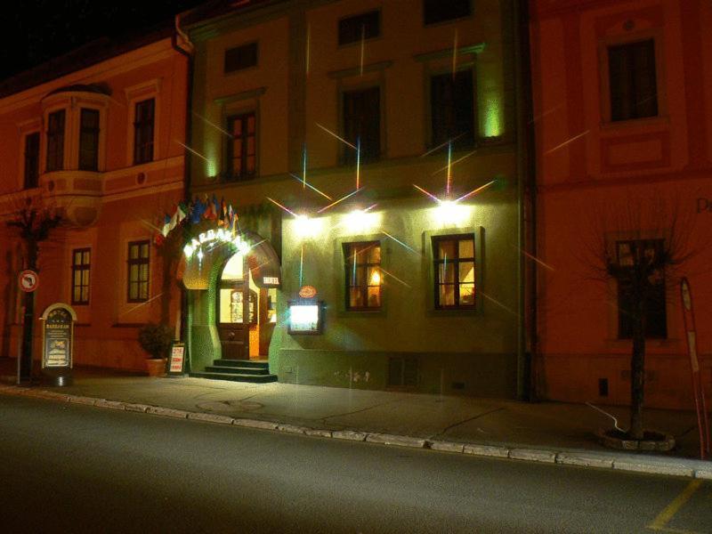 Garni -Hotel Barbakan Levoča Buitenkant foto