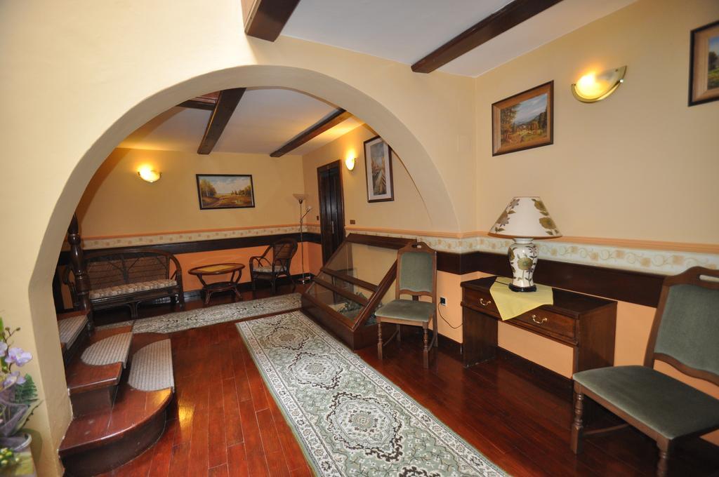 Garni -Hotel Barbakan Levoča Buitenkant foto