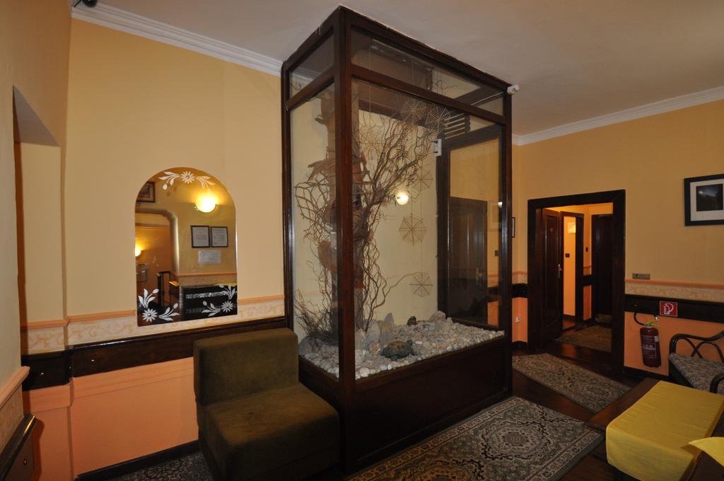 Garni -Hotel Barbakan Levoča Buitenkant foto