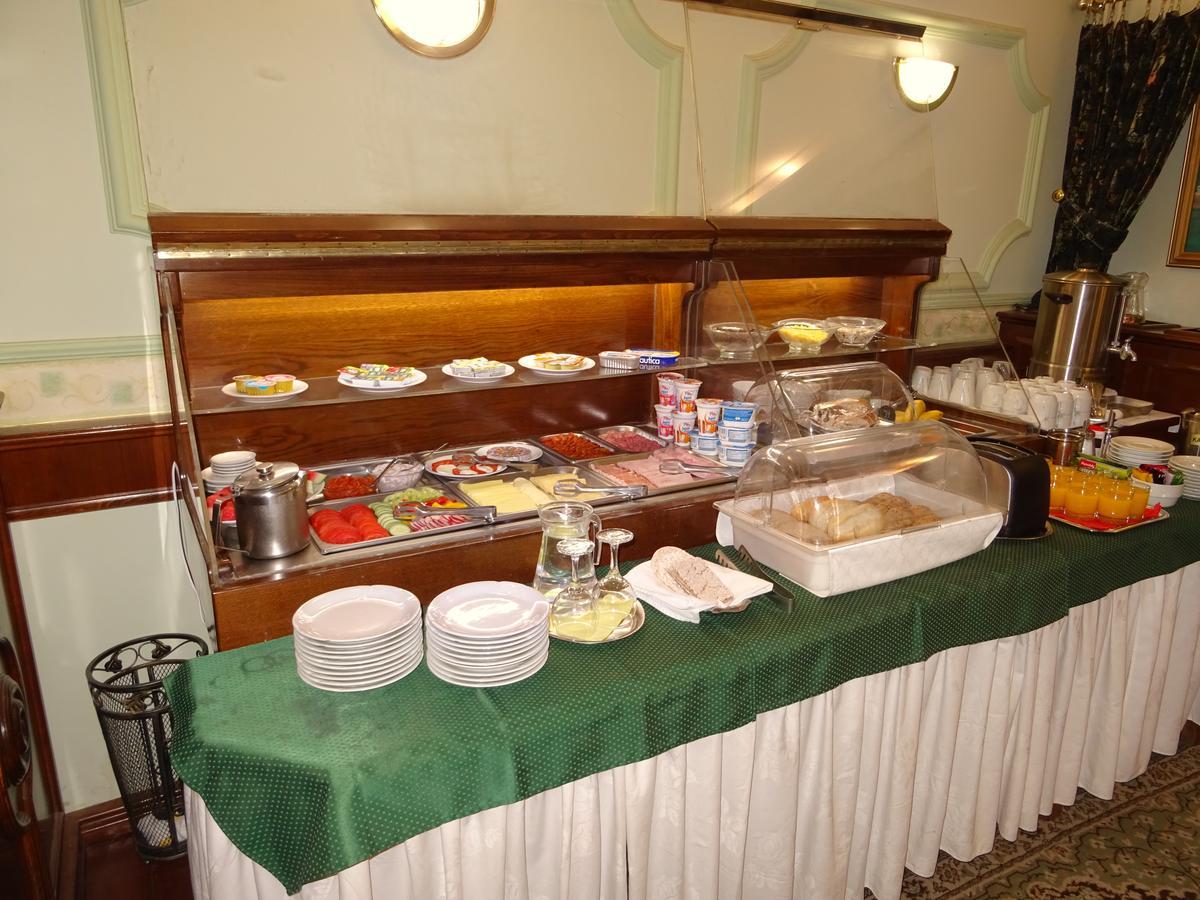 Garni -Hotel Barbakan Levoča Buitenkant foto